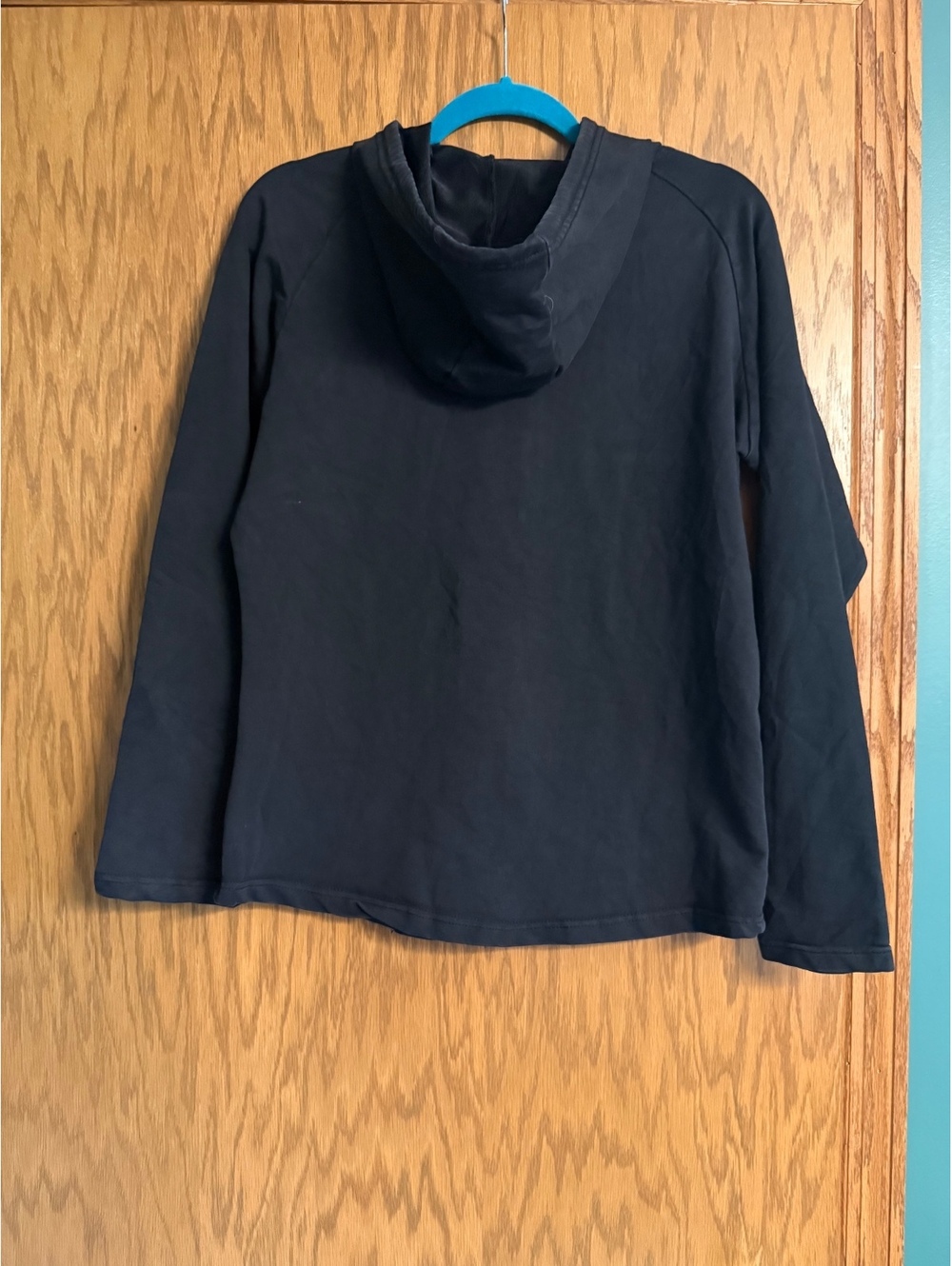 Gymshark Women’s Black Zip-Up Hoodie Size Small - Picture 3 of 4